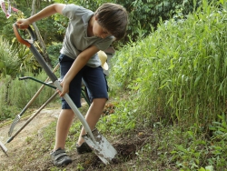 Petits outils de jardinage pour enfant